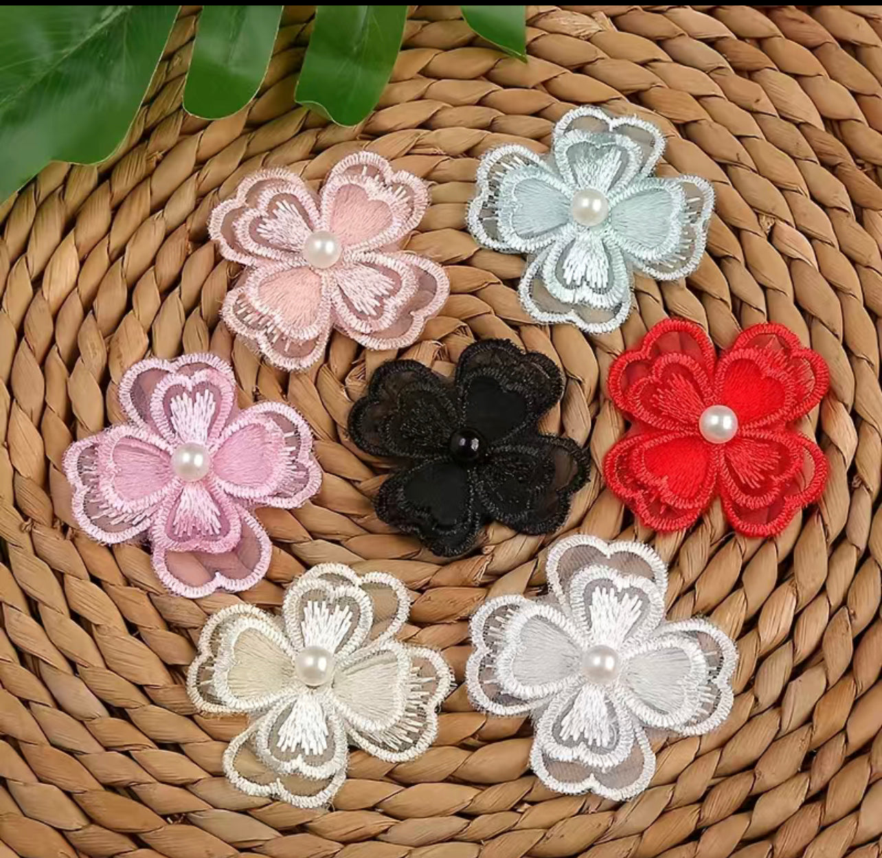 12pcs Embroidered Flower Center Pearl