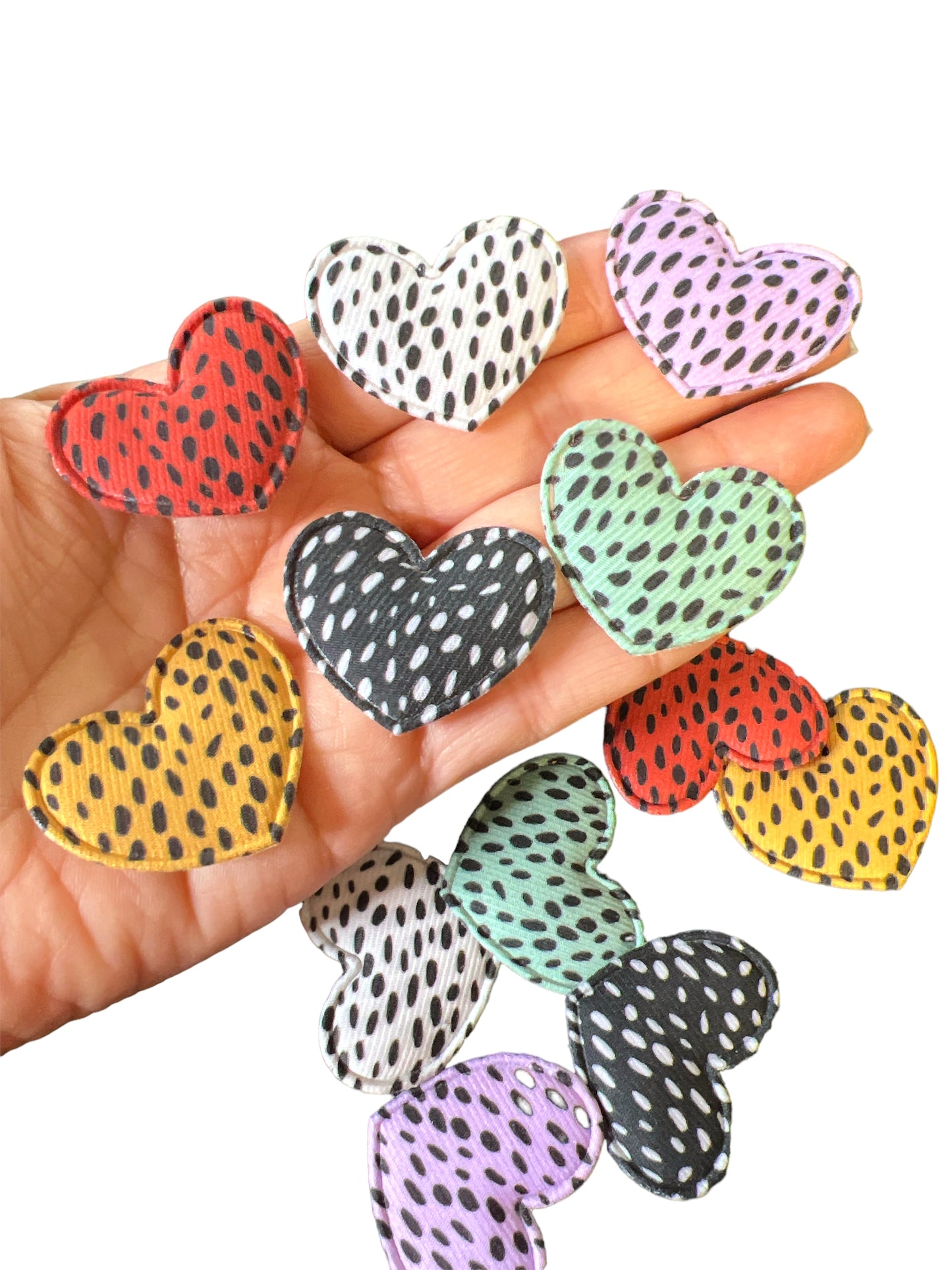 Juego de 12 piezas de mini peluche con corazón punteado